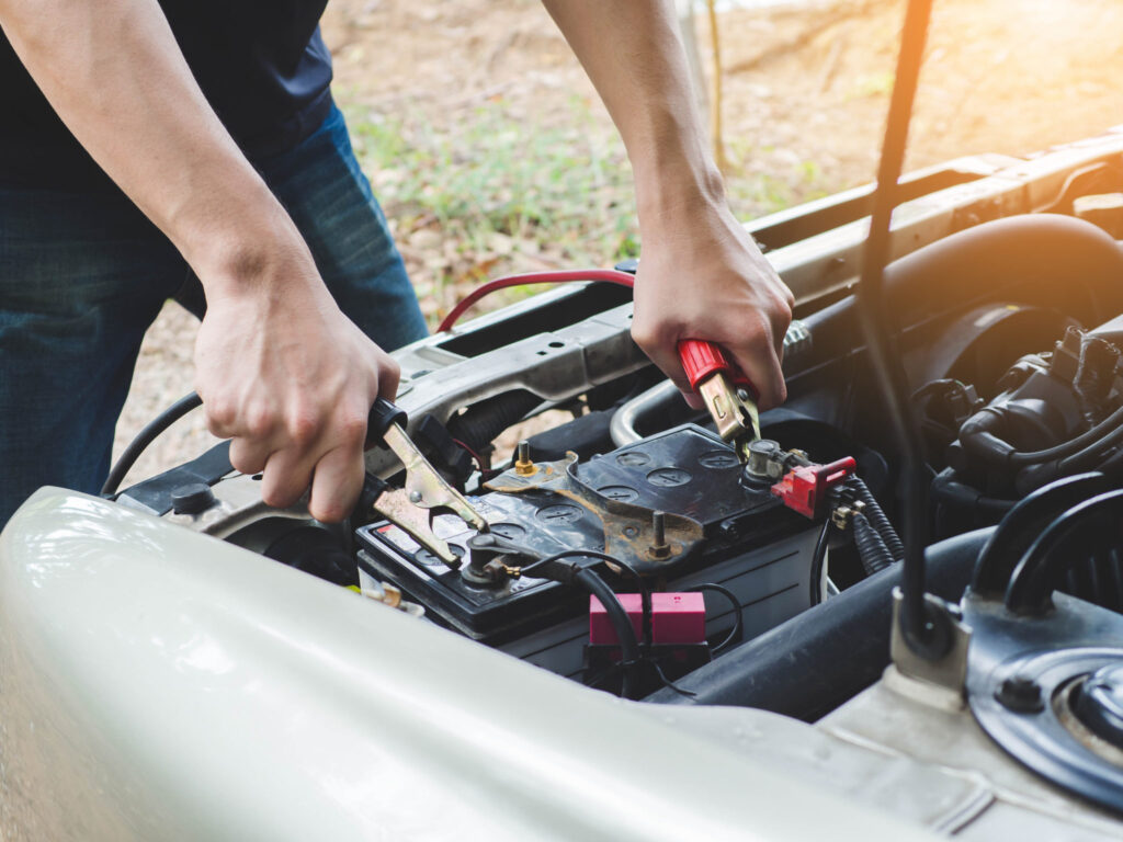 Battery Jump Start Service North Miami, FL | Oint Towing Services