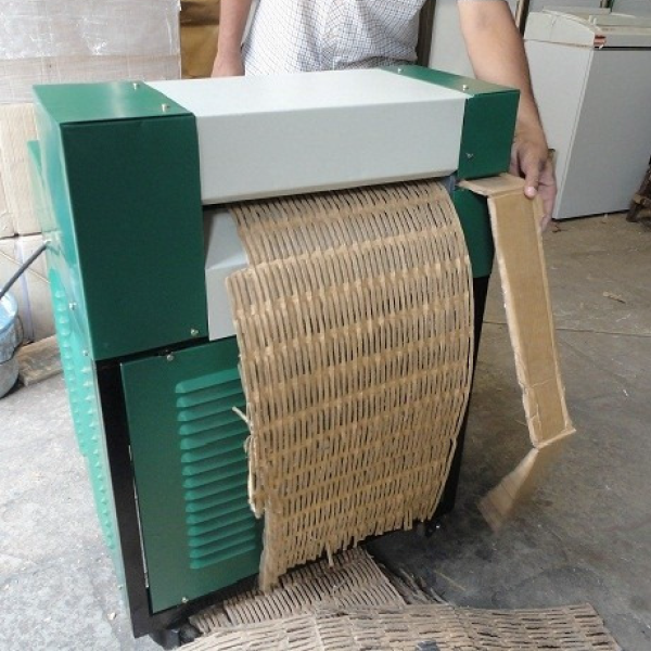 Buy Cardboard Shredding Machine - Qualis Engineers