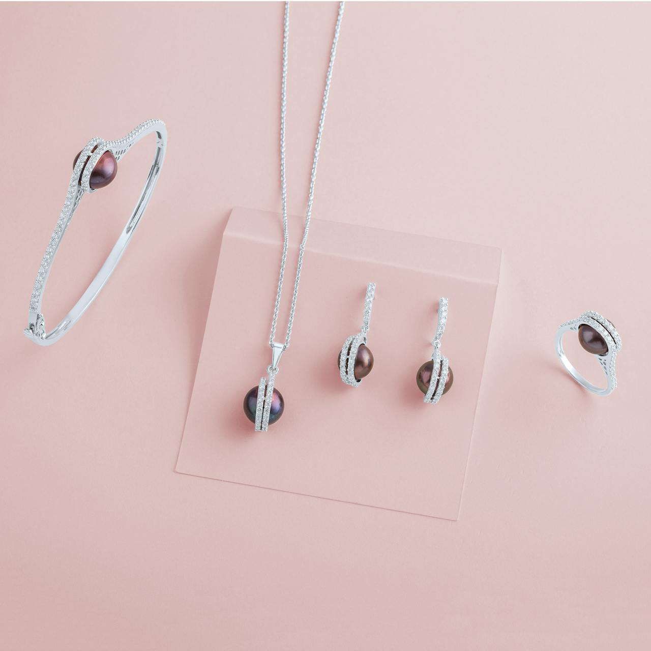 Miro jewelers Cover Image