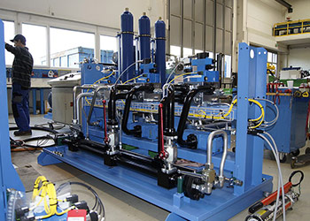 Hydraulic Dock Leveler Manufacturers & Supplier in Dubai UAE