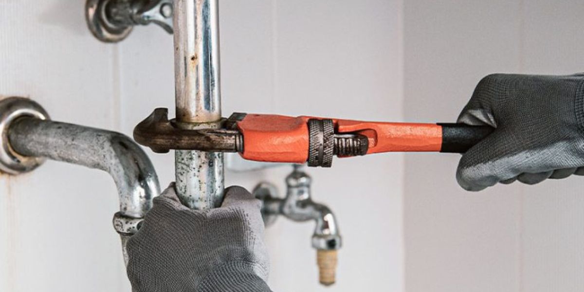 LJ Plumbing Solutions Cover Image