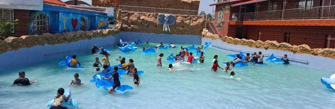 Superstar Water Park Cover Image