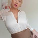 Sophie Barnes UK Profile Picture